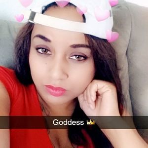 Meet your Posher, Deidre